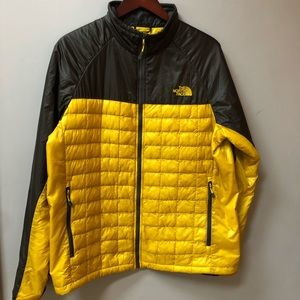 North Face L thermoball remix jacket (used twice)